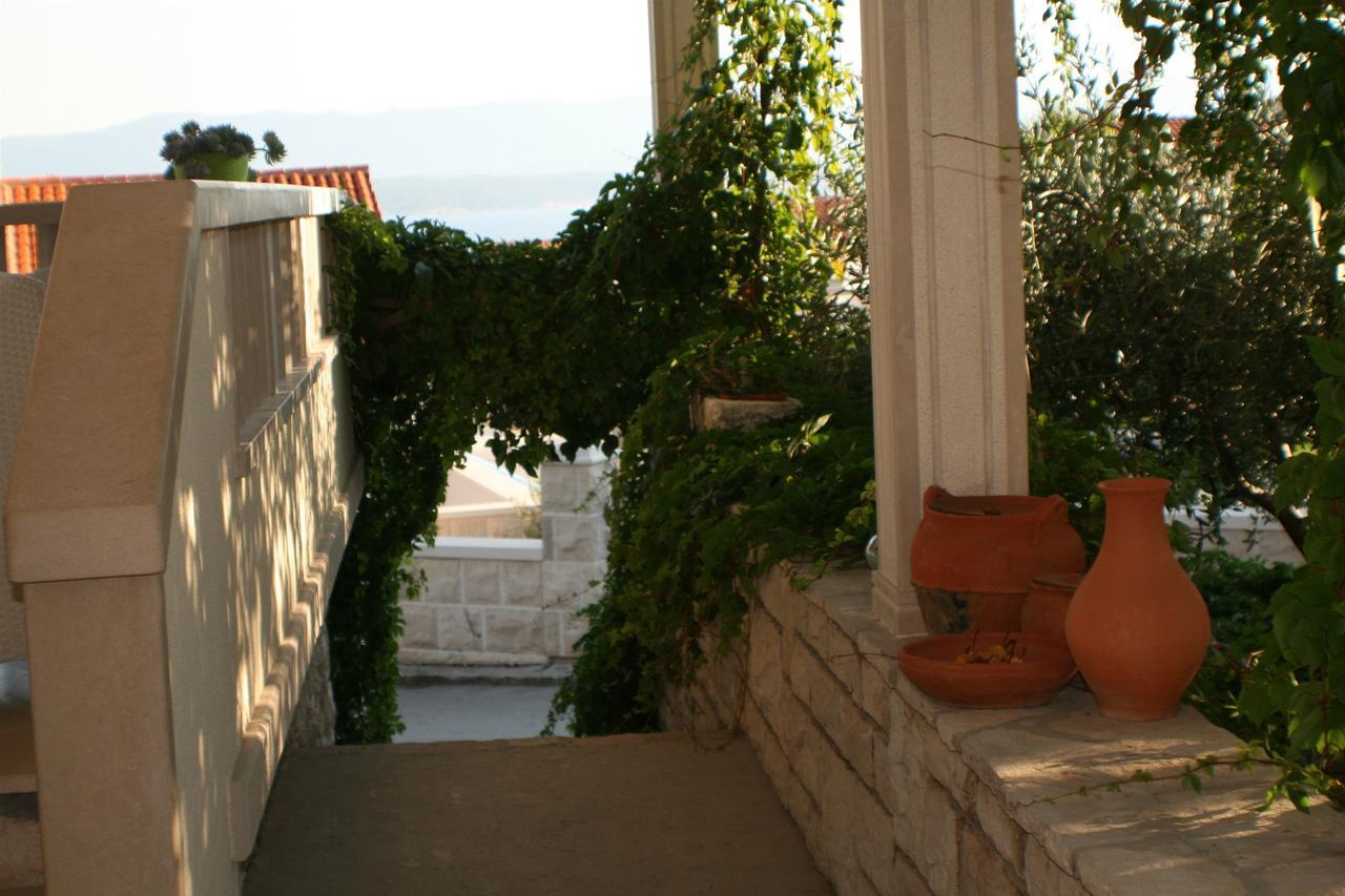Apartments And Rooms Lea Bol Dış mekan fotoğraf